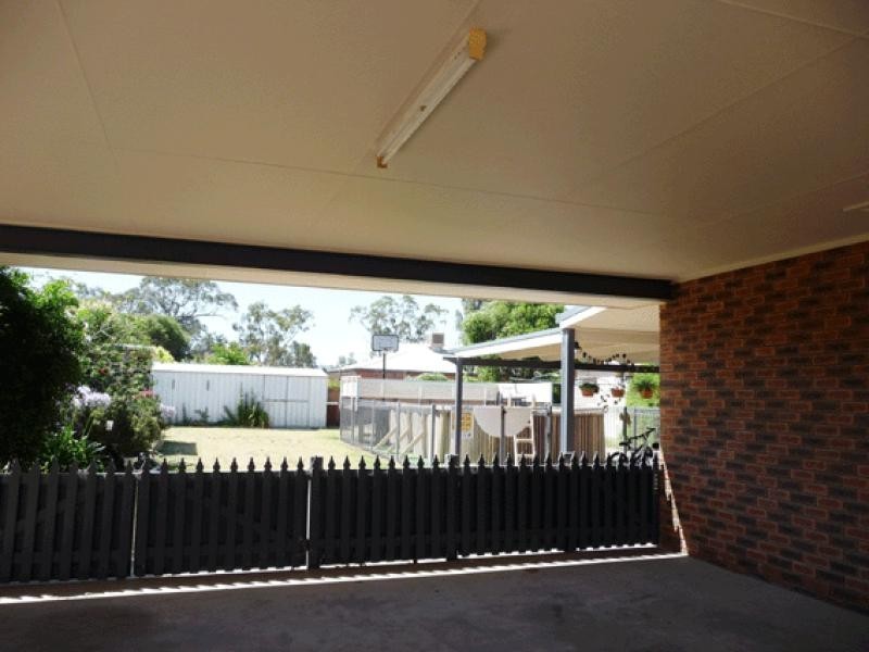 24 Vine Street, Holbrook NSW 2644