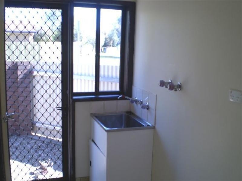 1/197 Baranbale Way, Albury NSW 2640