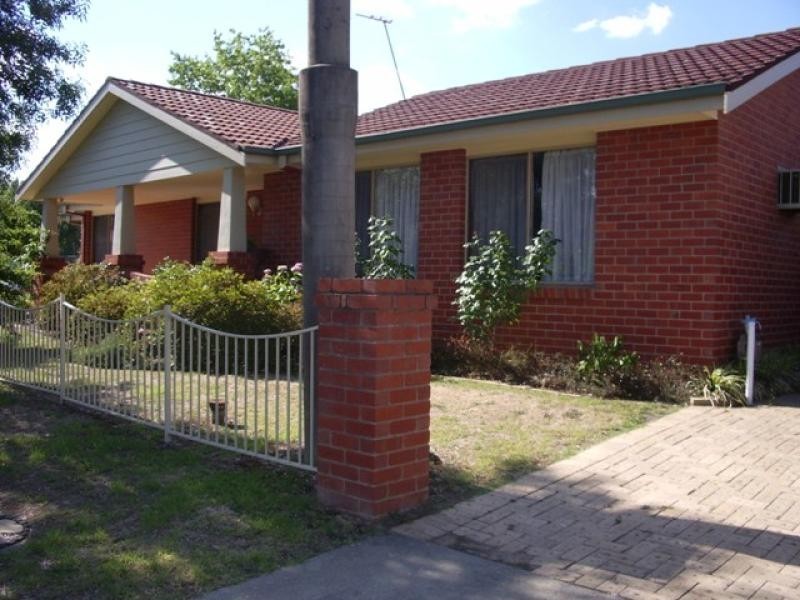 584 Thurgoona Street, Albury NSW 2640