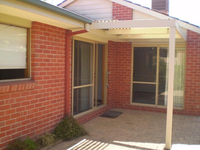 584 Thurgoona Street, Albury NSW 2640