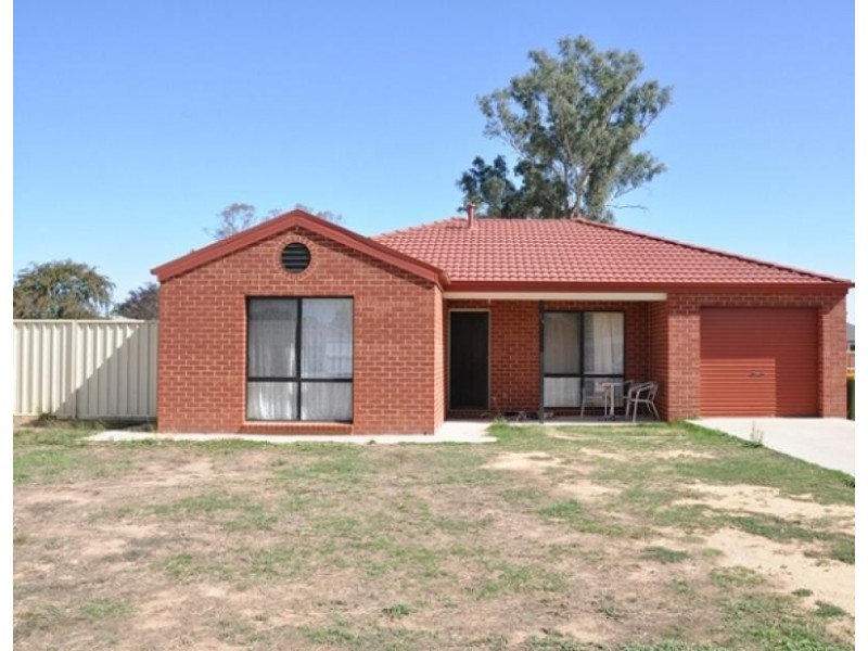 114 Gibson Street, Jindera NSW 2642