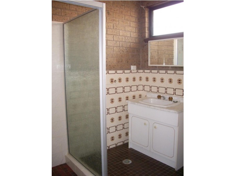 2/447 Perry Street, Albury NSW 2640