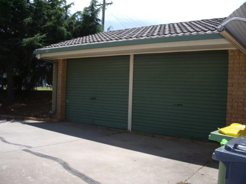 2/447 Perry Street, Albury NSW 2640