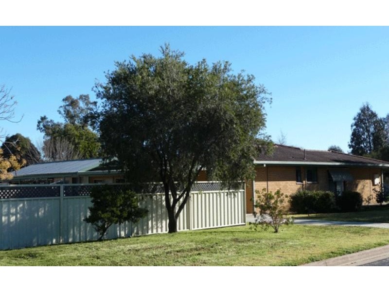 22 SPURR STREET, Holbrook NSW 2644