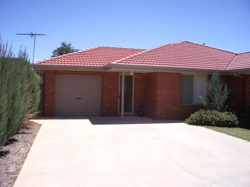 3/1059 Calimo Street, North Albury NSW 2640