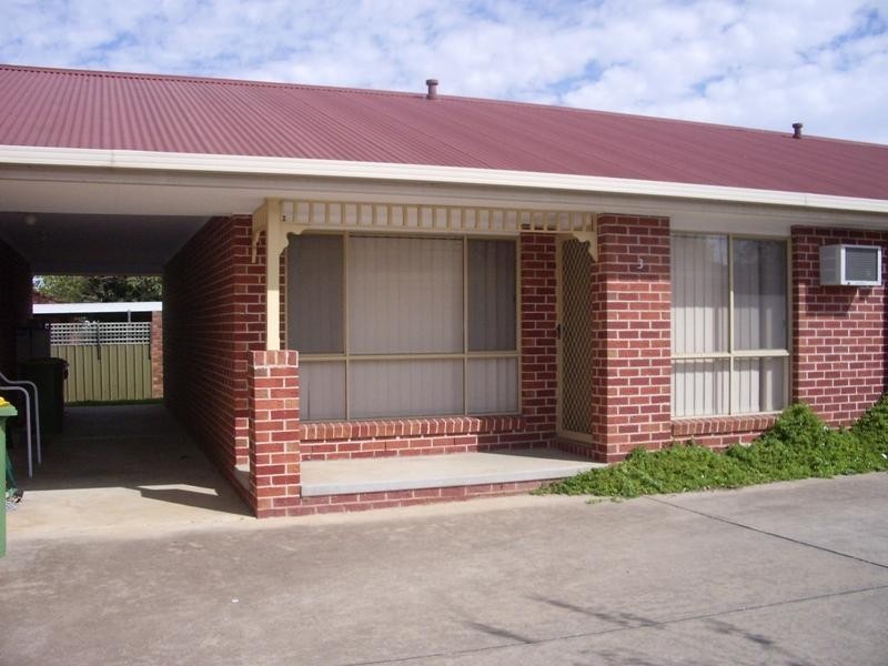 3/3 Amalfi Drive, Albury NSW 2640