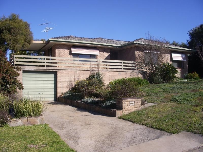 561 Cogdell St, Albury NSW 2640