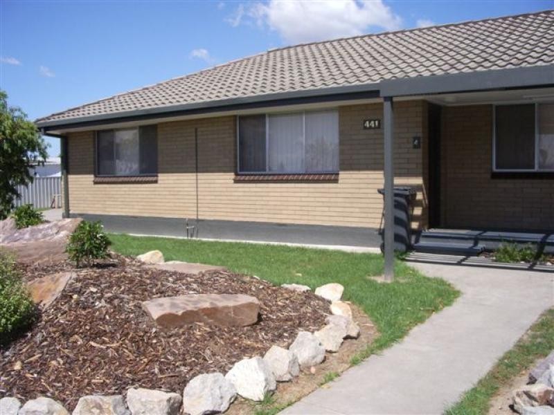 4/441 Douglas Road, Albury NSW 2640