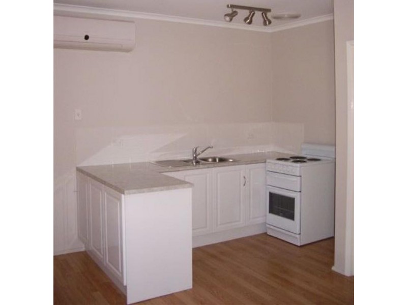 4/441 Douglas Road, Albury NSW 2640