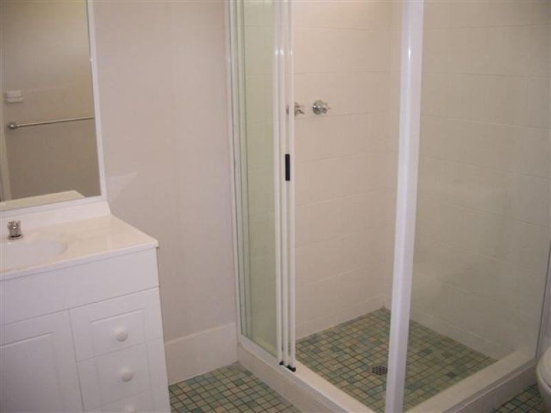 4/441 Douglas Road, Albury NSW 2640