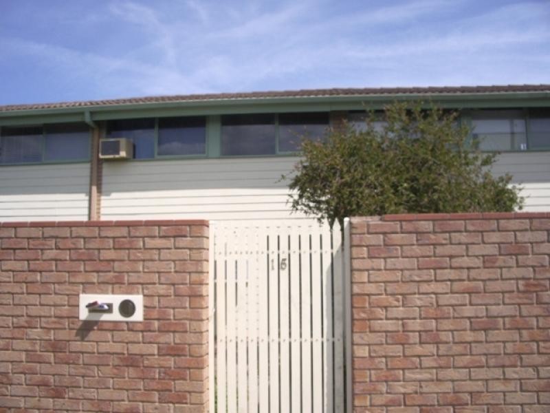 Unit 15/409 McDonald Rd, Albury NSW 2640