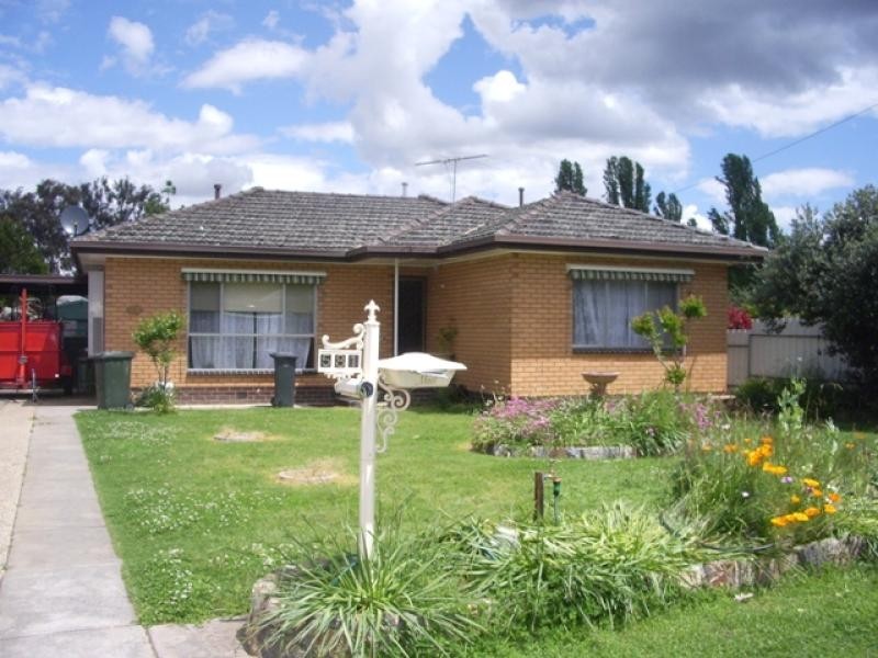 581 Mair St, Albury NSW 2640