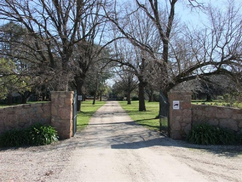 1 Willis Rd, Avenel VIC 3664