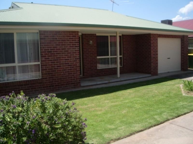 Unit 2/519 Lyne St, Albury NSW 2640