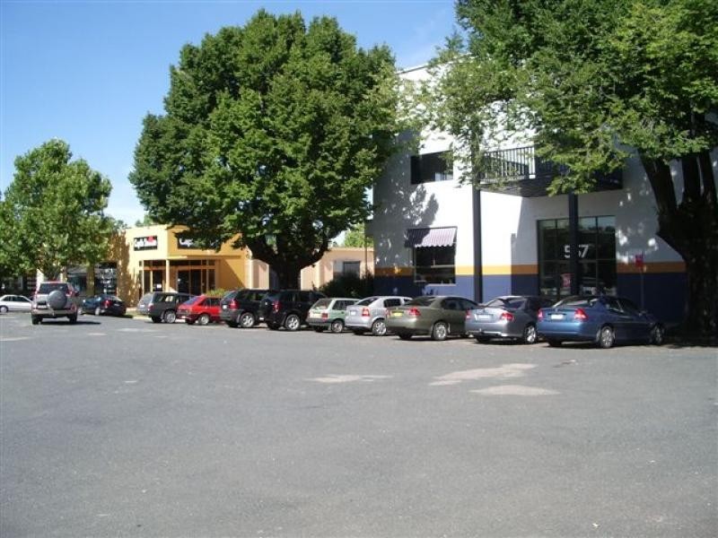 557 YOUNG STREET, Albury NSW 2640