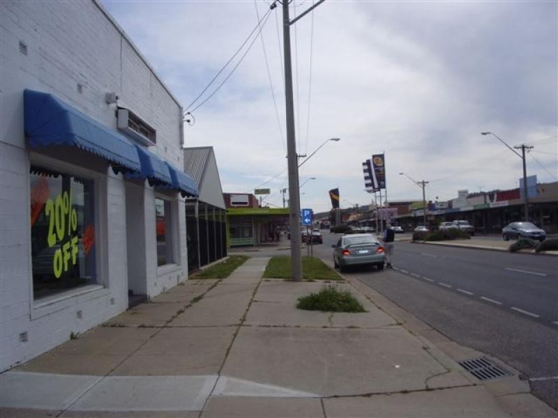 1067 MATE STREET, North Albury NSW 2640