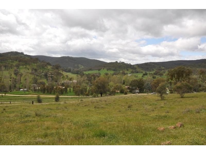 5 Love Lane, Splitters Creek NSW 2640