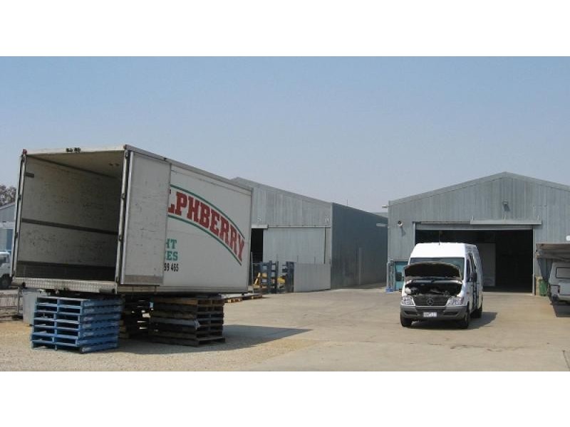 104 BORONIA STREET, North Albury NSW 2640