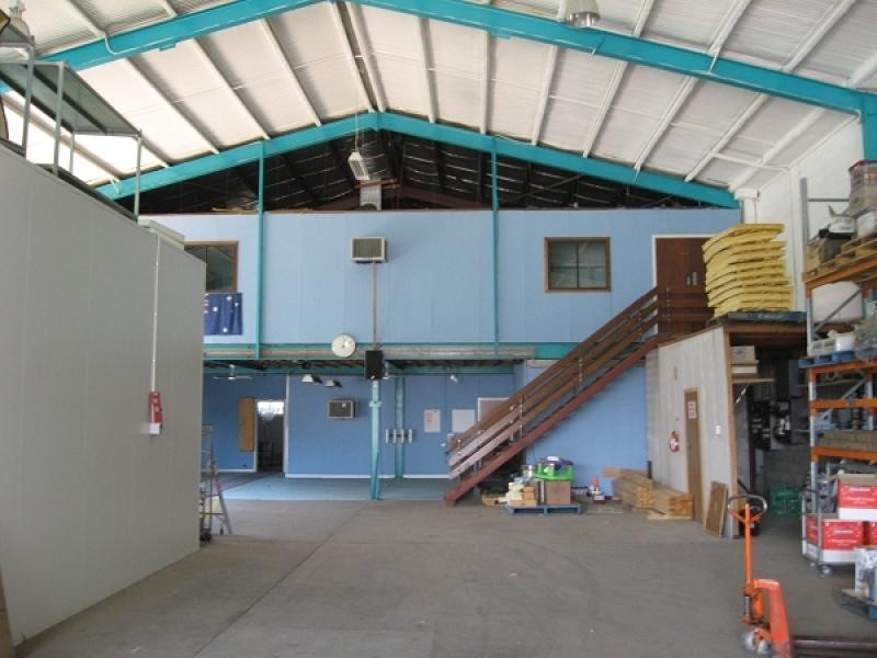 104 BORONIA STREET, North Albury NSW 2640