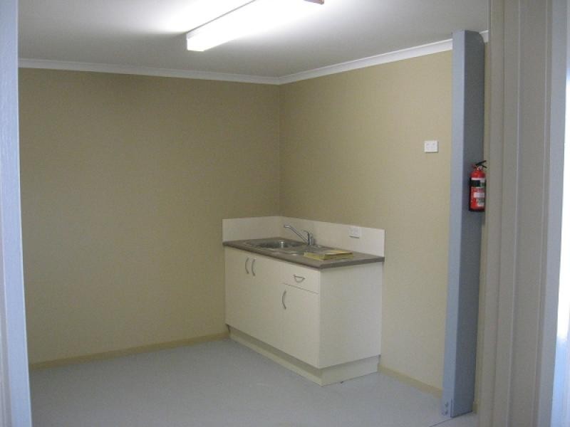 6 PREMIER CLOSE, Wodonga VIC 3690