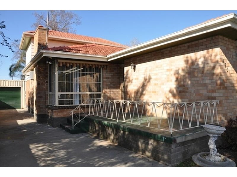 420 Prune Street, Lavington, Albury NSW 2640