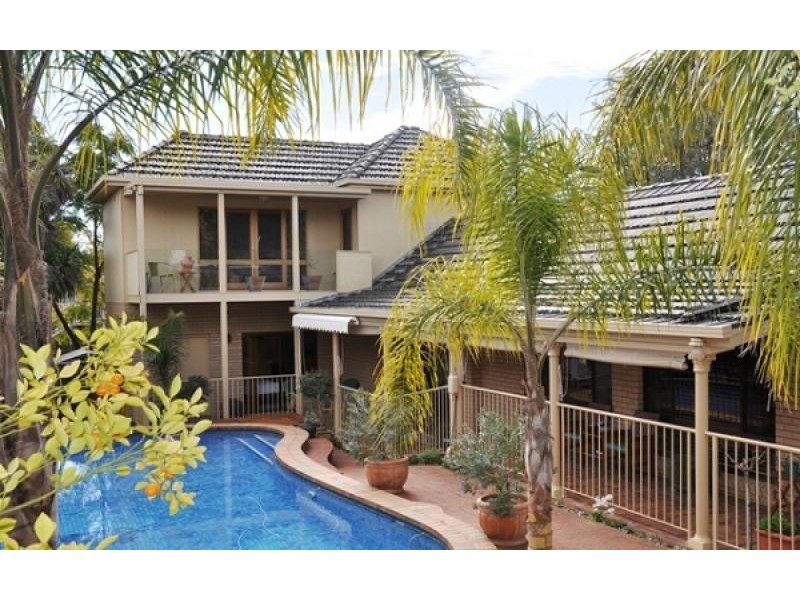 387 Woodstock Court, Albury NSW 2640