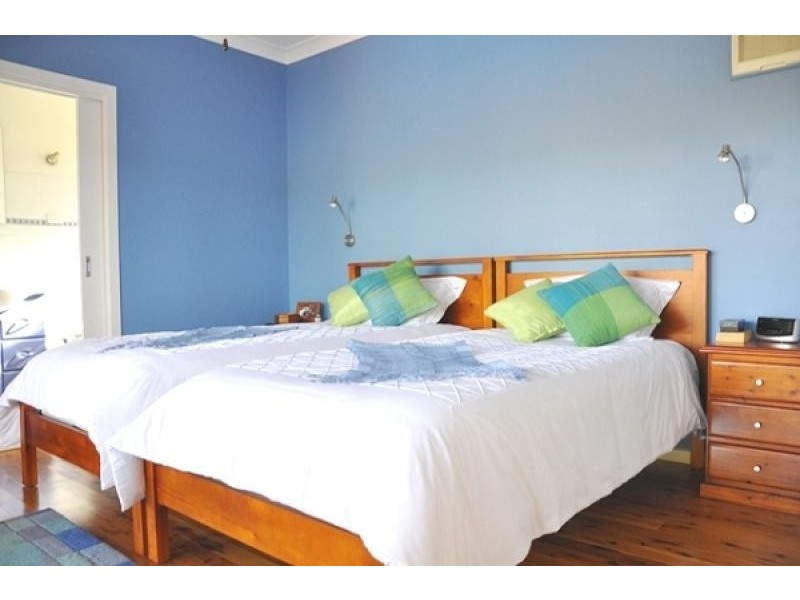 387 Woodstock Court, Albury NSW 2640