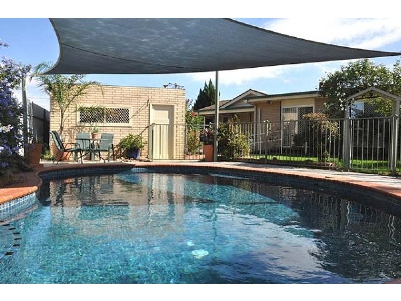 565 Noorla Place, Lavington, Albury NSW 2640