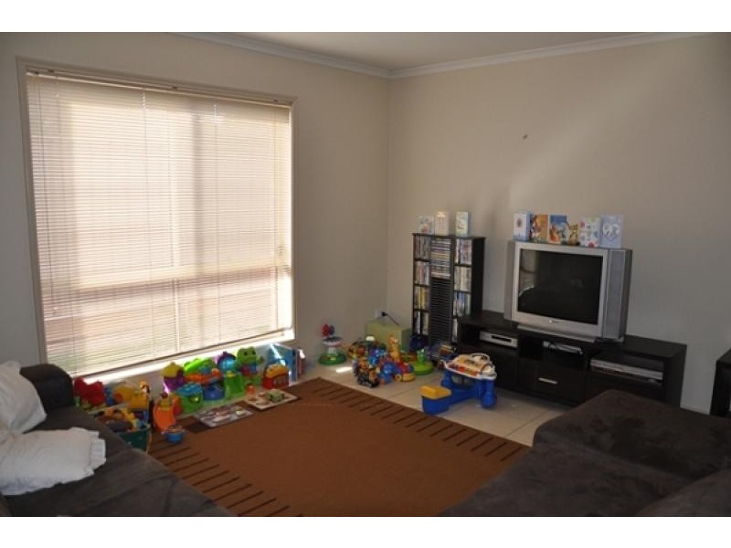 11 Chafia Place, Lavington, Albury NSW 2640