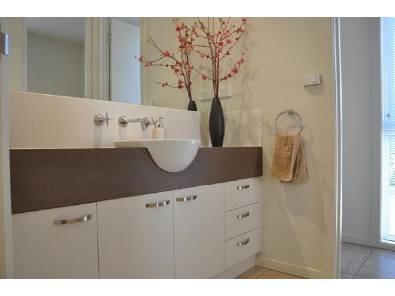 37 Newton Circuit, Thurgoona, Albury NSW 2640