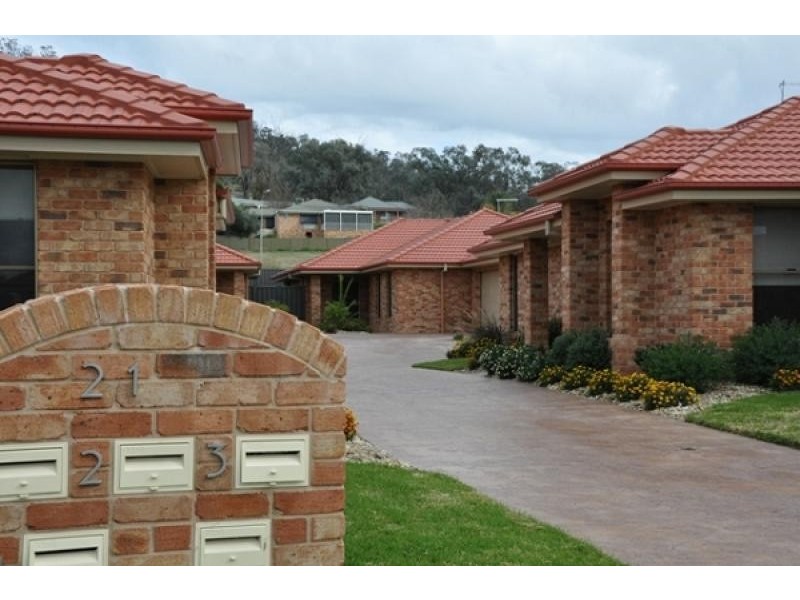 Unit 2, 21 Peards Drive, Albury NSW 2640