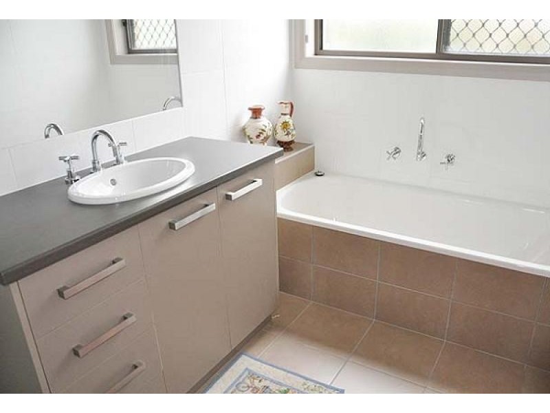 29 Gumnut Court, Albury NSW 2640