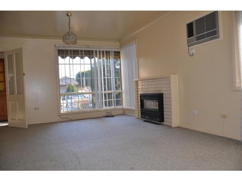 420 Prune Street, Lavington NSW 2641
