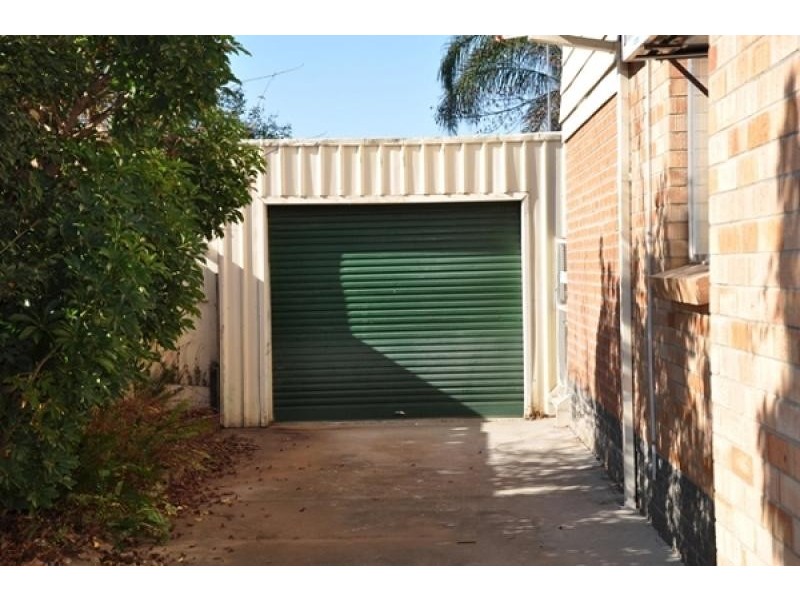420 Prune Street, Lavington NSW 2641