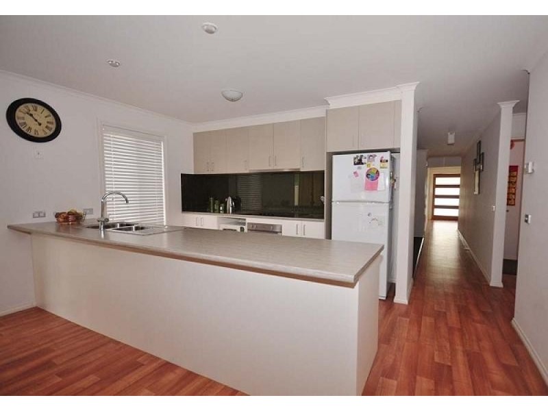 17 Jacob Street, Burrumbuttock NSW 2642