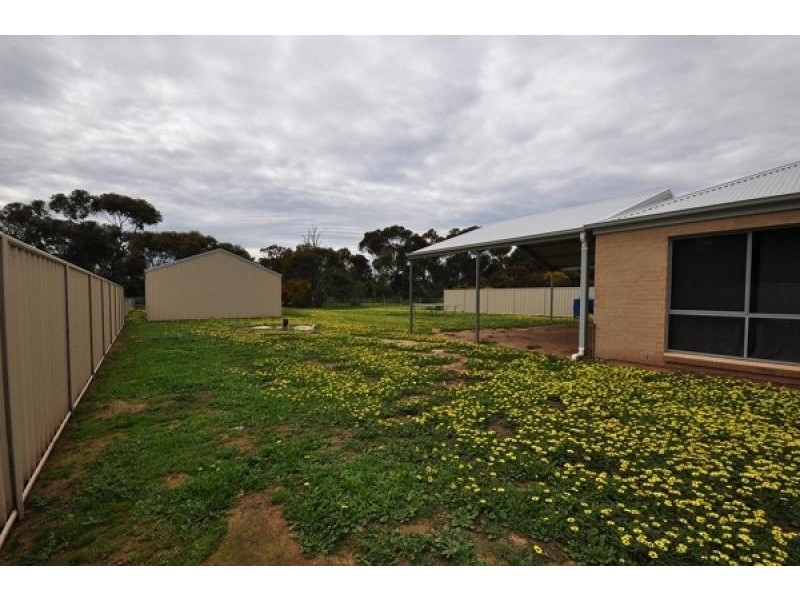 17 Jacob Street, Burrumbuttock NSW 2642