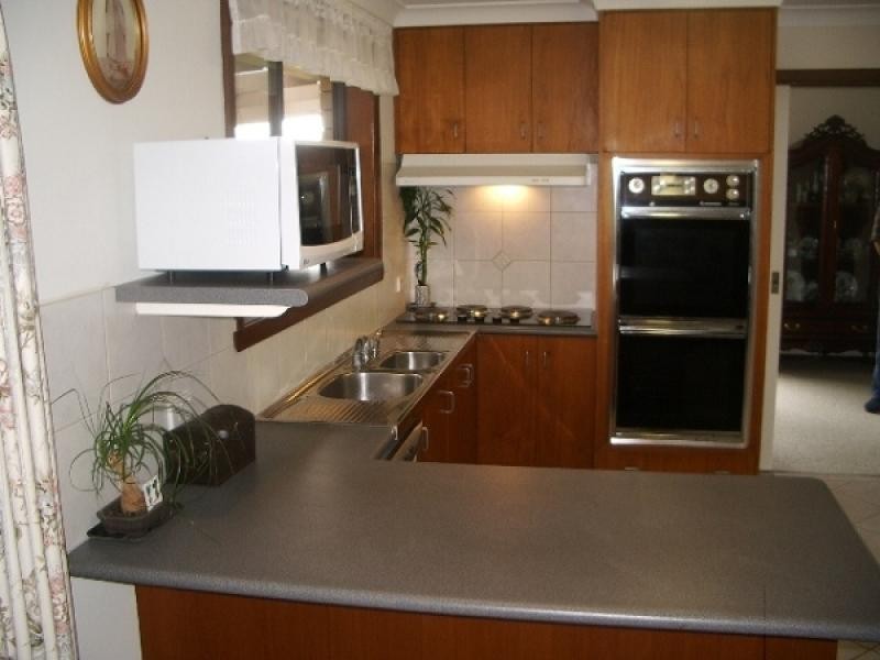 823 Golflinks Terrace, Albury NSW 2640