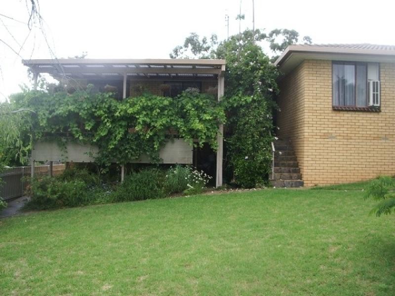 823 Golflinks Terrace, Albury NSW 2640