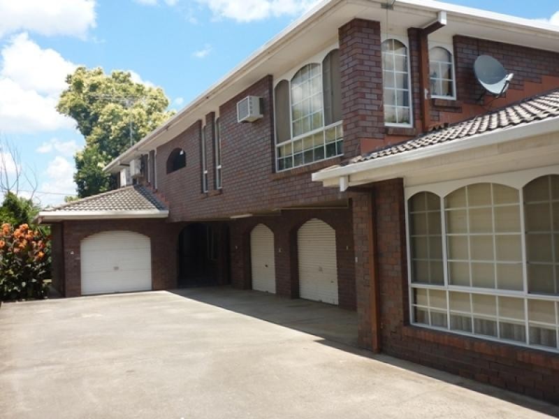 Unit 2 , 531 George Street, Albury NSW 2640