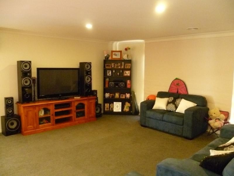 24 Telopea Street, Thurgoona NSW 2640