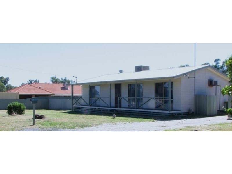 146 Hume Street, Howlong NSW 2643