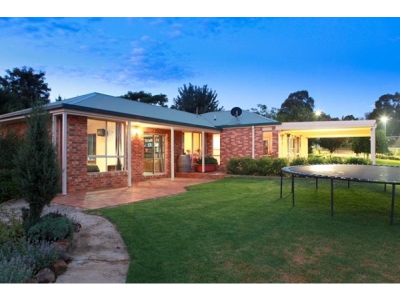 10 Klara Court, Gerogery NSW 2642