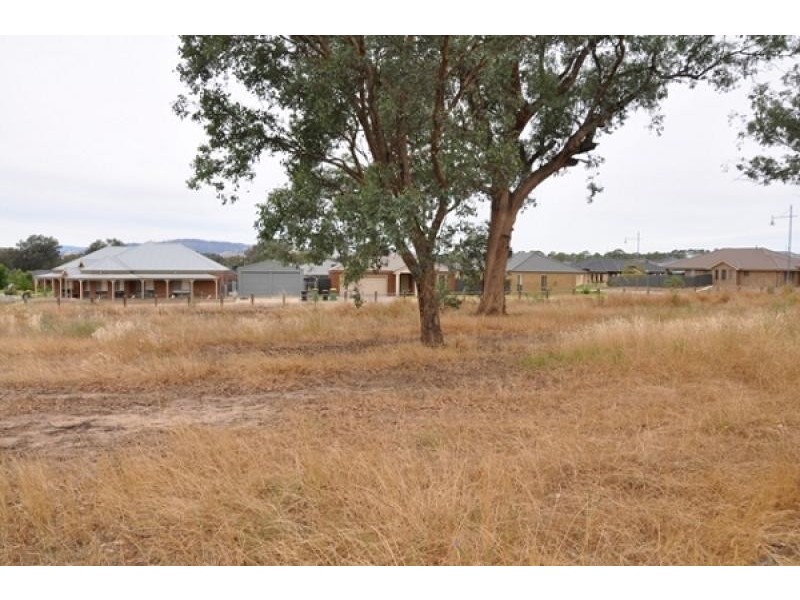 11 Redbox Drive, Thurgoona NSW 2640