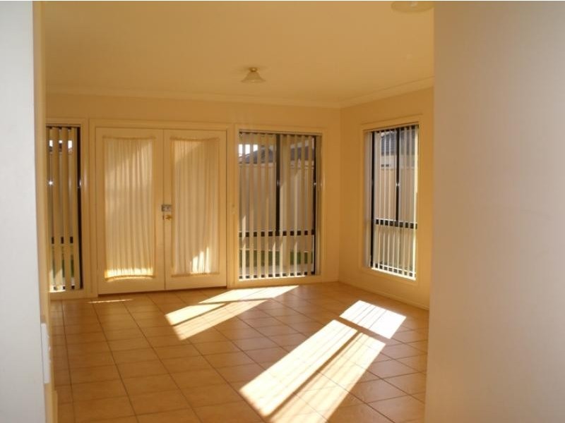 8/1 UNIVERSITY DRIVE, Wodonga VIC 3690