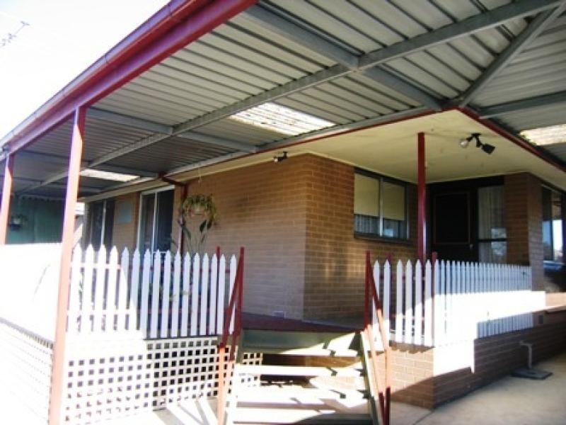 134 MELROSE DRIVE, Wodonga VIC 3690