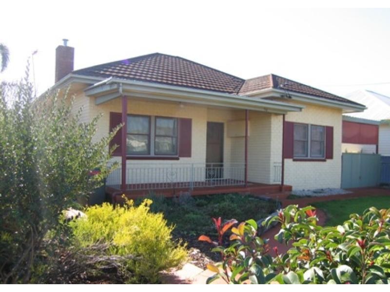 56 BROCKLEY STREET, Wodonga VIC 3690