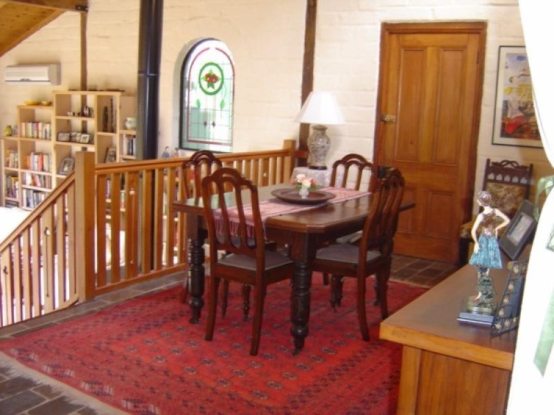 9 WINDHAM STREET, Yackandandah VIC 3749