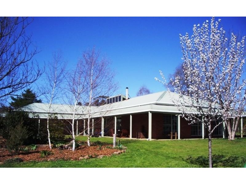 8 WALLACE ROAD, Allans Flat VIC 3691