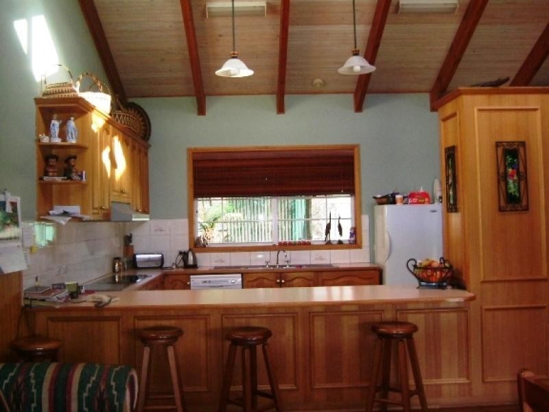 8 WALLACE ROAD, Allans Flat VIC 3691