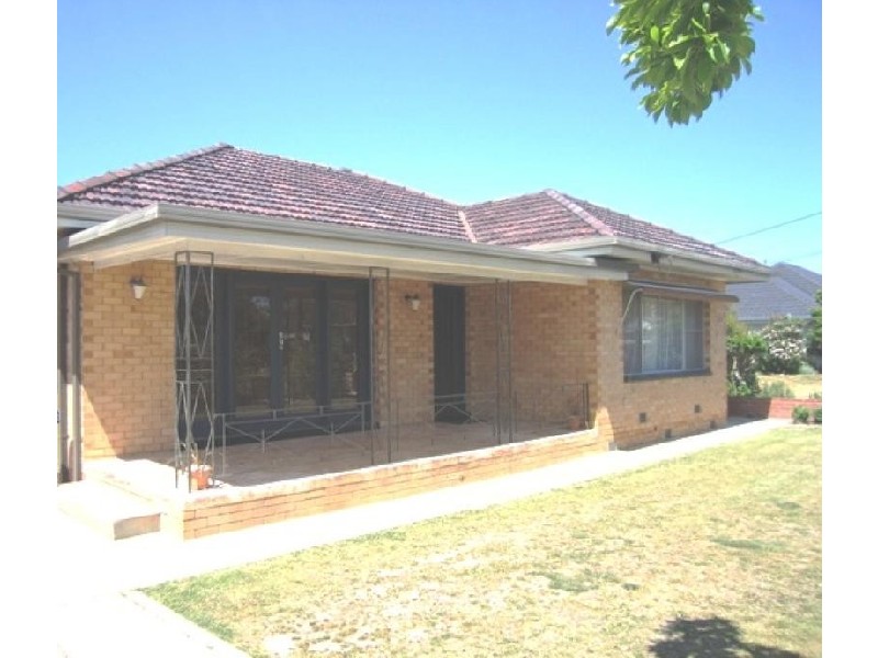 14 TOWER STREET, Wodonga VIC 3690